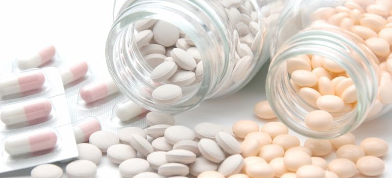 新宿のビル街で倒れても本当に安心と言えるのか最先端都市医療の裏側と死角 新宿のビル街で倒れても本当に安心と言えるのか最先端都市医療の裏側と死角