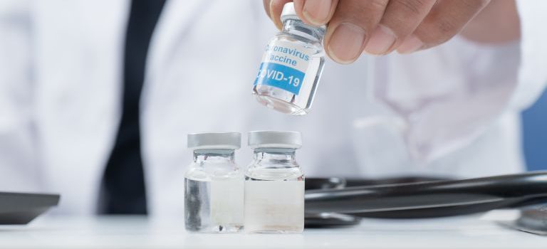 新宿都市生活を支える多様な内科医療最前線と進化する診療体制